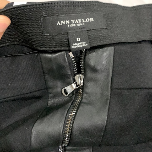 Ann Taylor front zipper leather detail pencil skirt - Picture 5 of 5